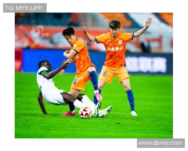 山东泰山足球明星有哪些值得关注的球员及他们的精彩表现